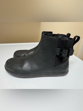 Xero Tari II Black Leather Ankle Boots with Side Buckle and zipper